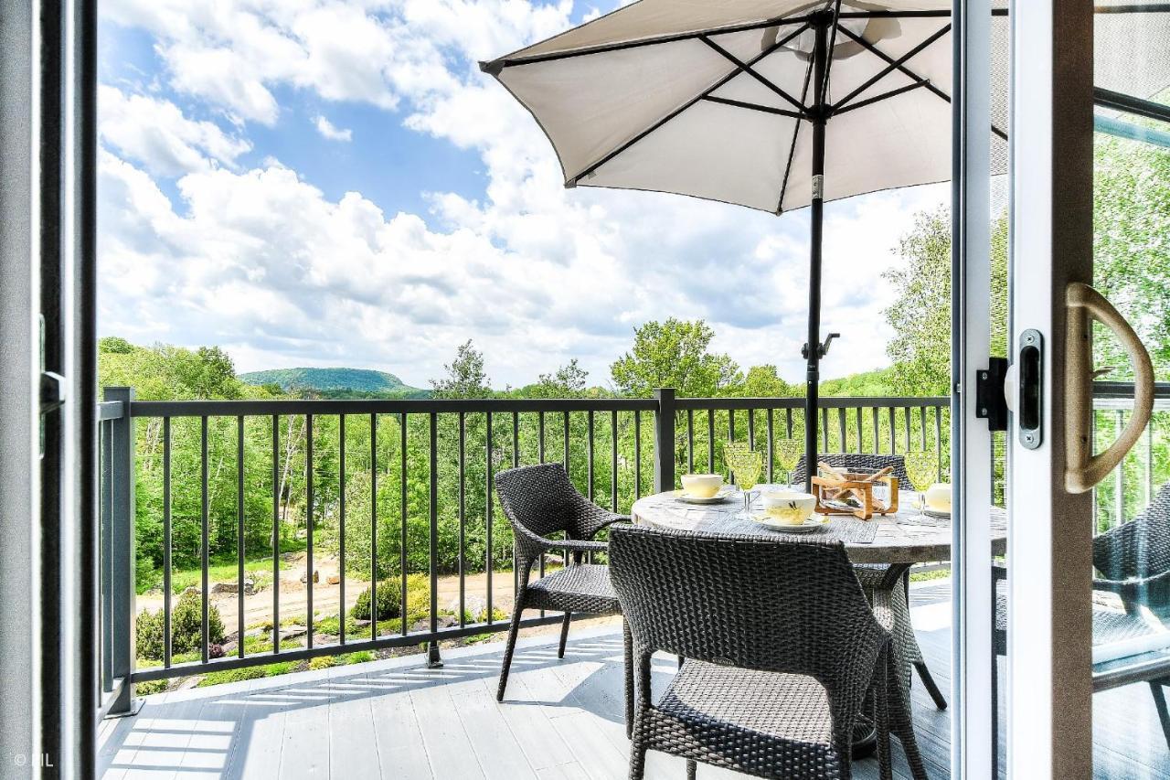 Mont-Blanc Ski Inout Condo W Pool Beach Access Saint-Faustin Exterior photo